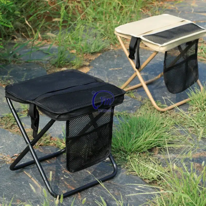Tabouret pliant